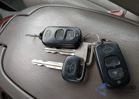 2003 Toyota Tundra Ltd V8 from USA, damaged, VIN 5TBBT48173S335870